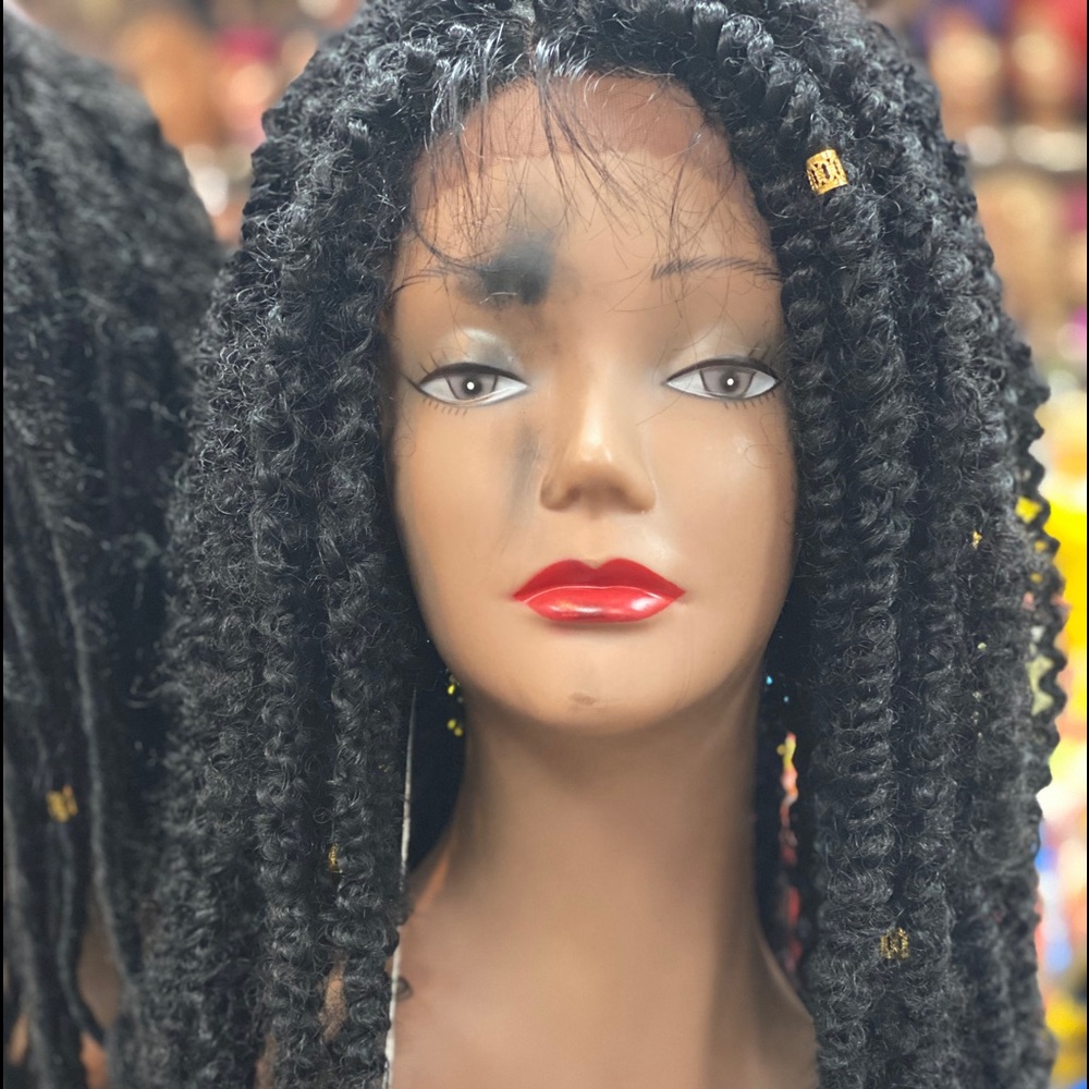 Lace front